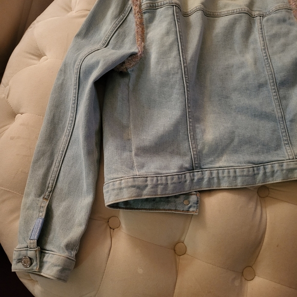 7 for all mankind denim jacket pink trim size  S new with tag - Picture 15 of 15